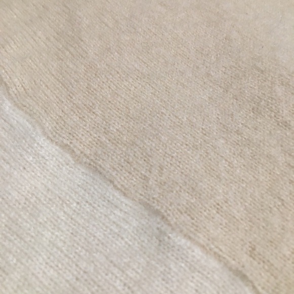 Creamy Soft Cashmere Baby Poncho - Picture 3 of 4